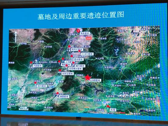墓地周边,重要考古发现林立,有晋侯墓地、大河口霸国墓地、横水倗国墓地、陶寺北墓地、邱家庄墓地、上马墓地、芮国墓地、虢国墓地等