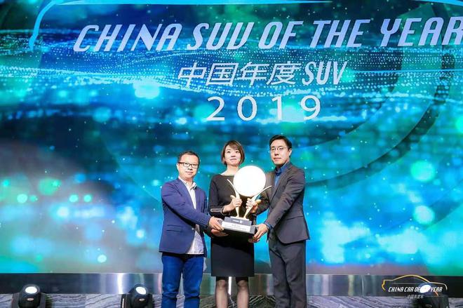 全新雷克萨斯ES、大众进口汽车全新一代途锐双双摘冠