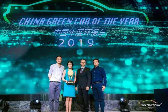 全新雷克萨斯ES、大众进口汽车全新一代途锐双双摘冠