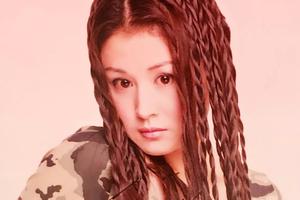 赵本山小姨子旧照曝光 年轻时候这么美