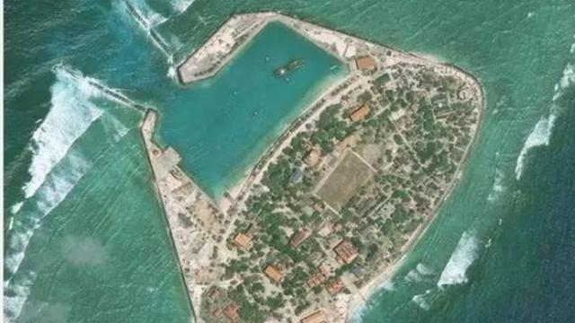 越南在南海岛礁基建升级