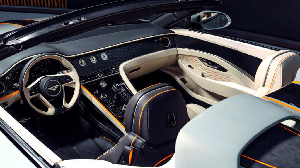 宾利Batur敞篷版下线，全球限量16辆