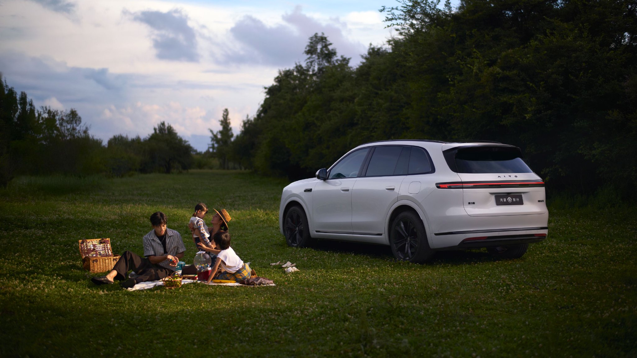 问界M7全新换代，底盘升级对标M8、M9