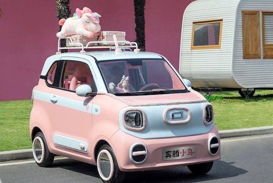 2026款奔腾小马7月26日上市，新增低速蠕行及无感启动功能