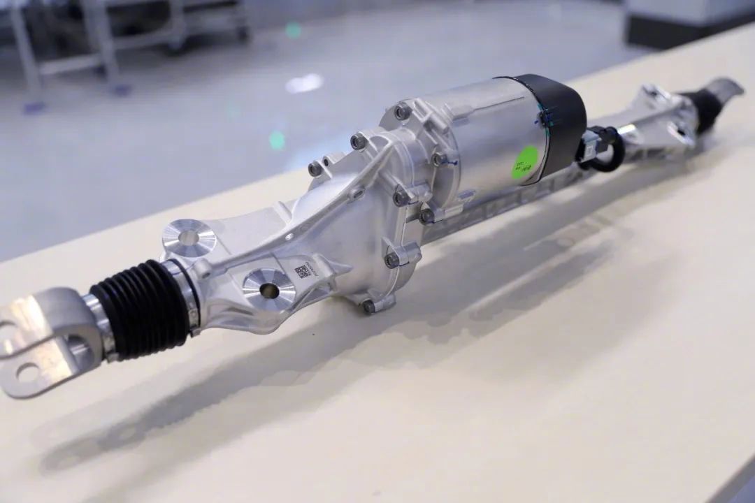 采埃孚中国团队主导首个主动式后轮转向项目投产