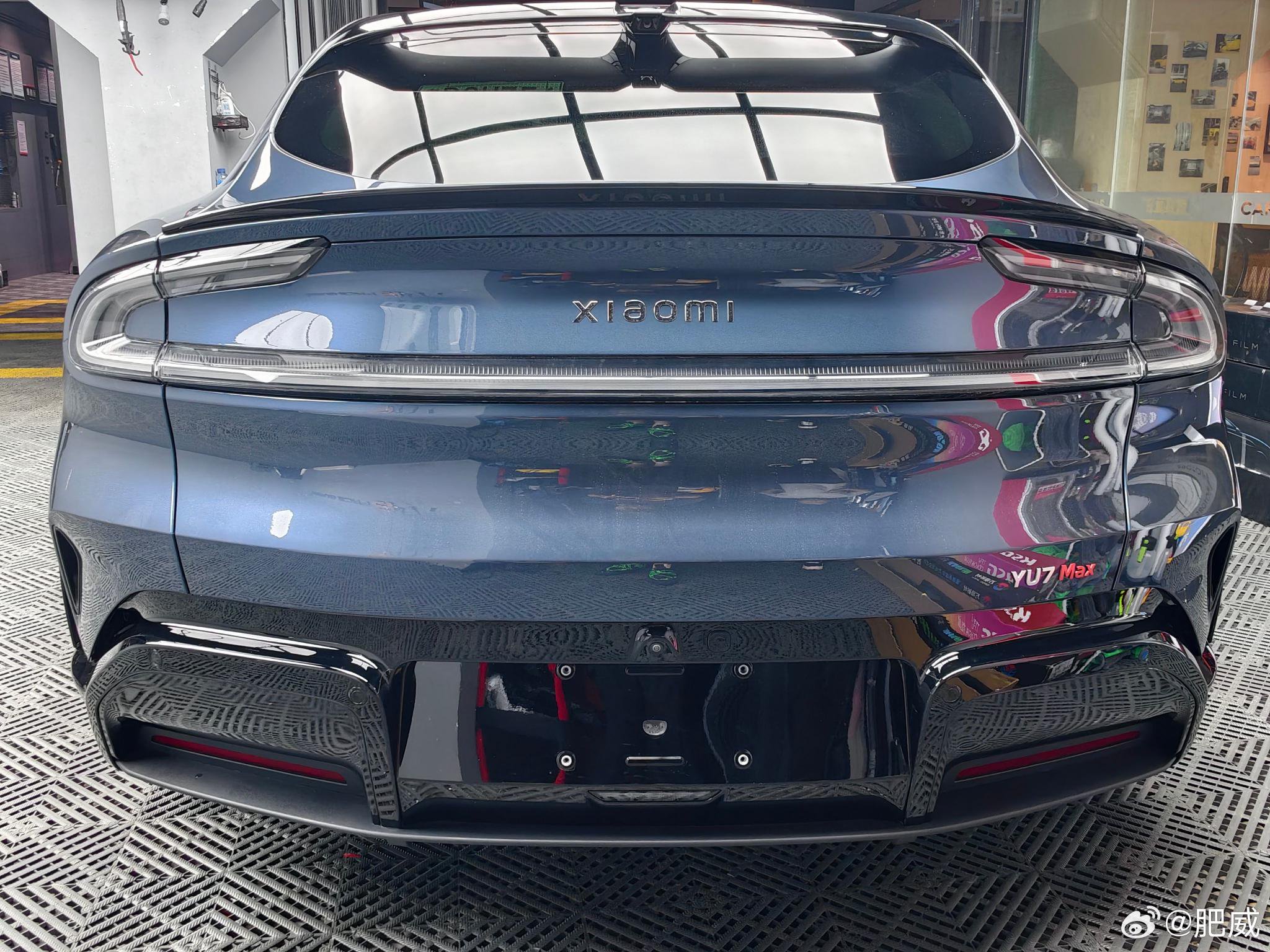车主完成SU7 Max车衣改装，计划安装紫色刹车