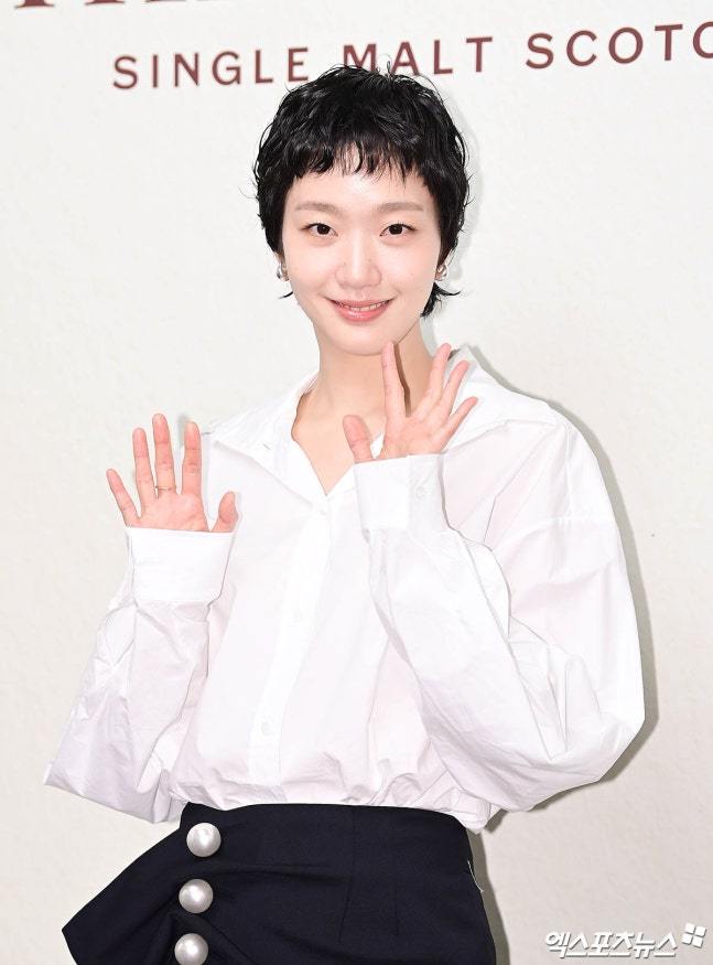 金高银姜栋元将合作新剧《魂》，朴智恩编剧金元锡执导