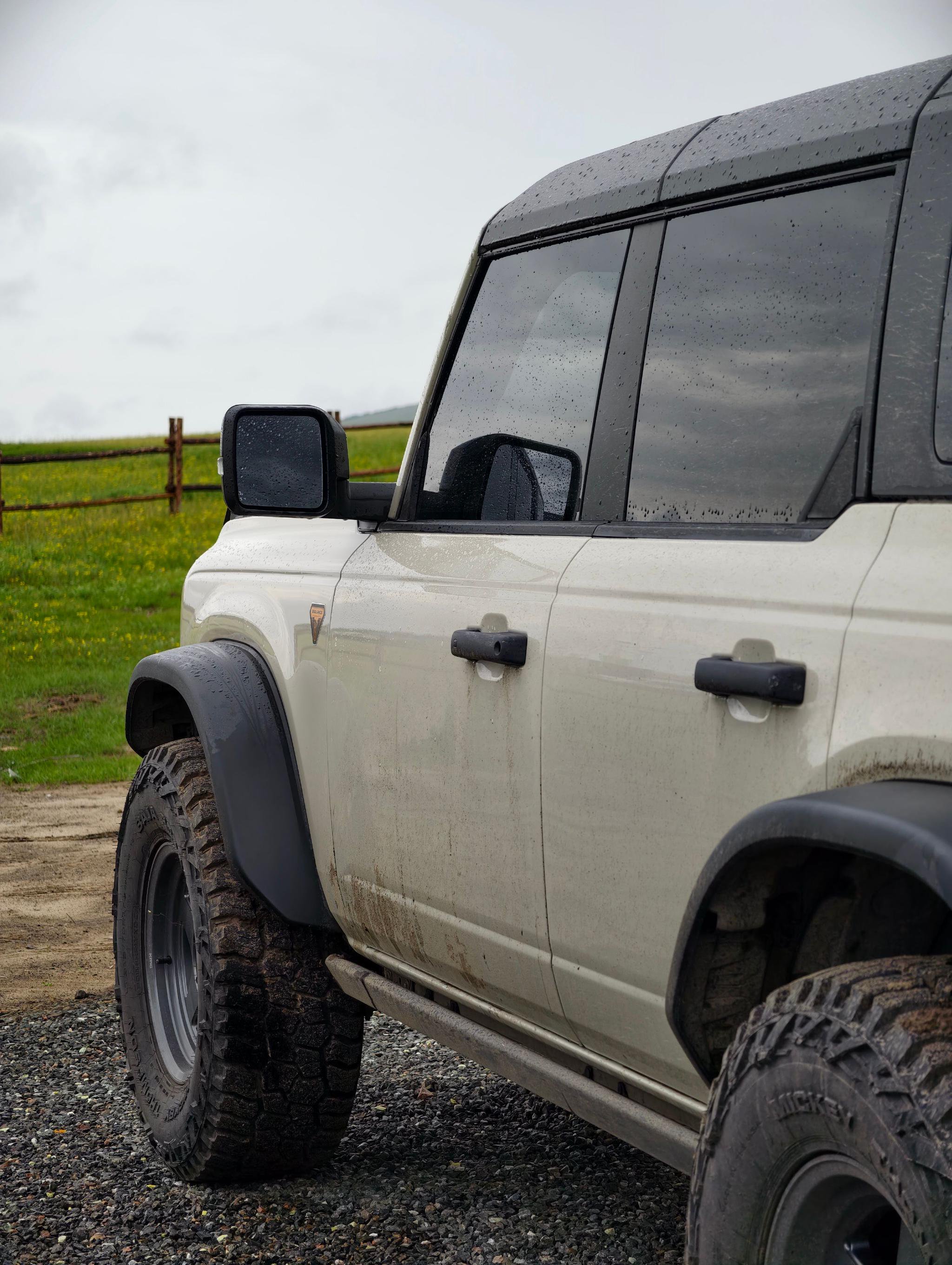 烈马换装米奇汤普森AT胎，高速油耗11.5引FJ车主询问