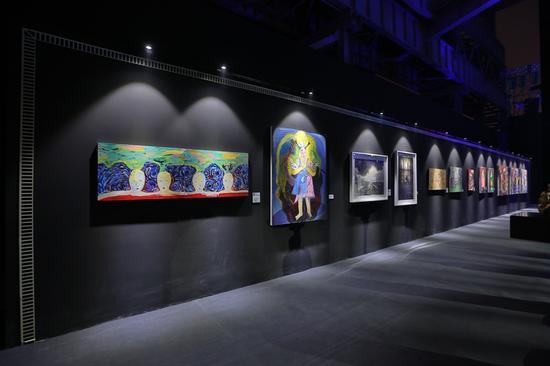 悦·界中国当代女性艺术展在上海举办