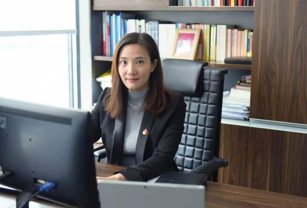 棕榈股份董事长_棕榈叶(3)