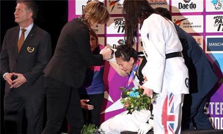 央視記者感嘆從沒見過如此判罰 鄭姝音:這不是終點