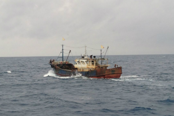 图为被驱离的大陆渔船（图：《联合报》）