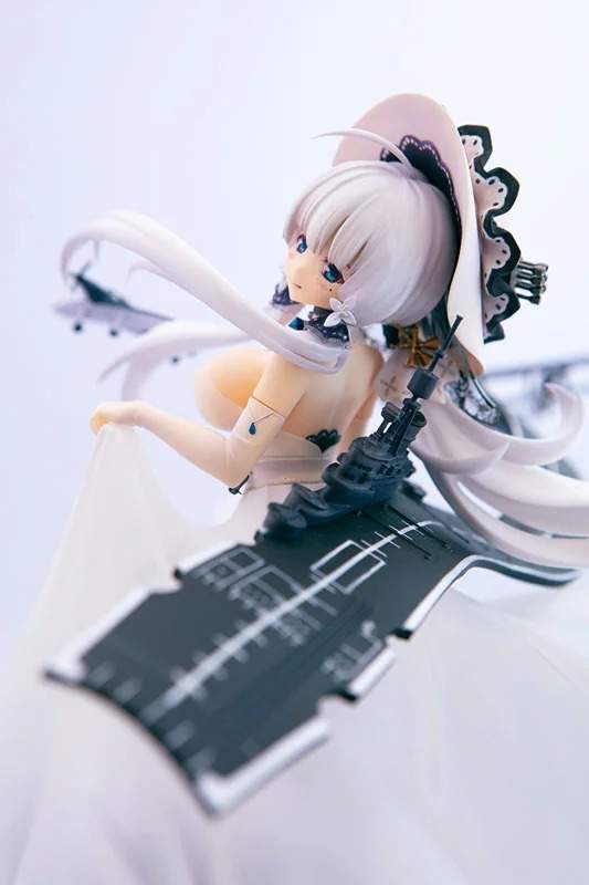 《碧蓝航线》光辉手办 小姐姐笑脸暖心,白礼服优雅迷人