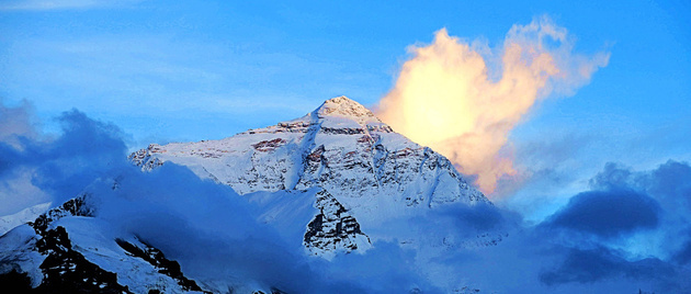 珠穆朗玛峰怎么拍视频 5d1f-hxsrwwr5548579.jpg