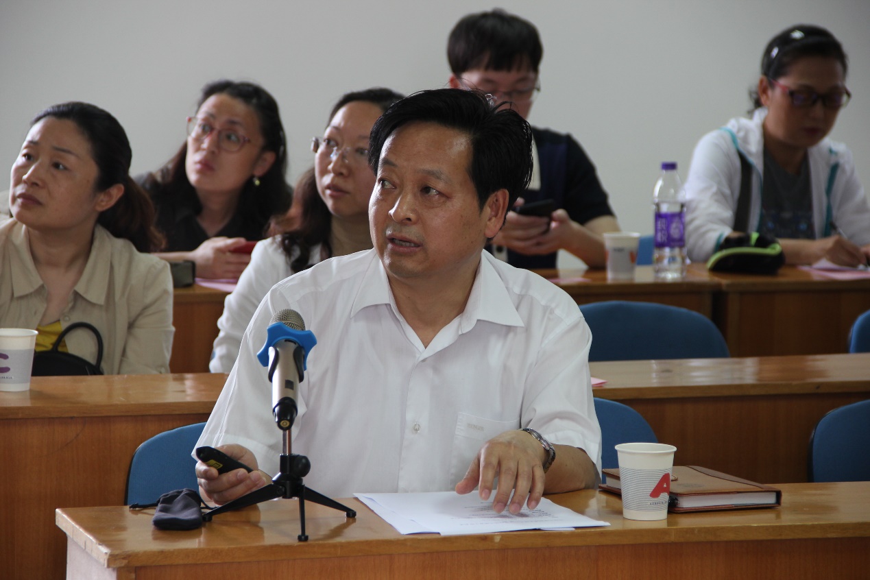 计划生育人口学校培训_人口与计划生育手抄报(2)