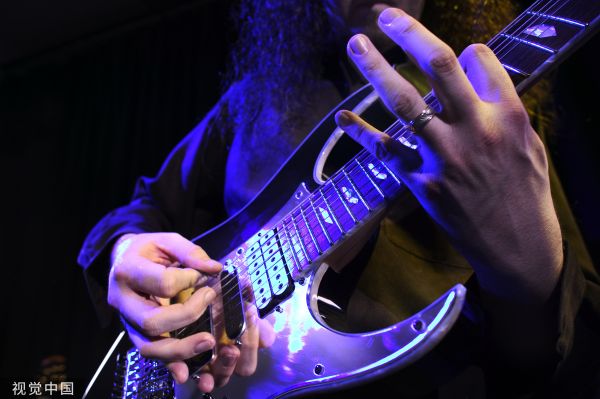 前白宫经济顾问讲述“摇滚经济学”