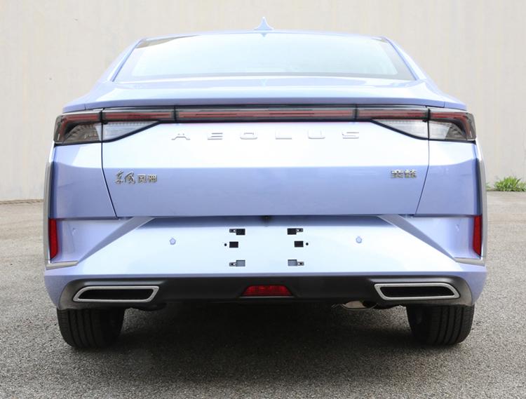 东风风神新车曝光 提供多项驾驶辅助功能