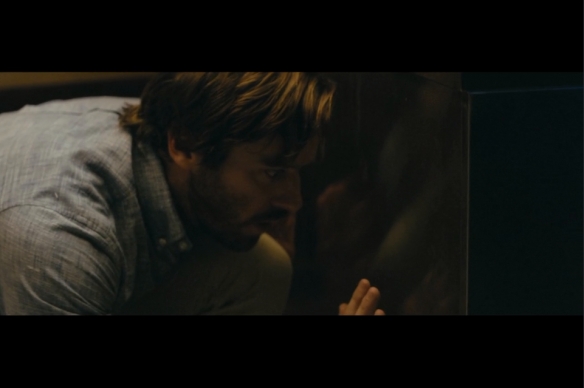 豆瓣8.4!不是恐怖片却比恐怖片还恐怖,看完不敢去印度