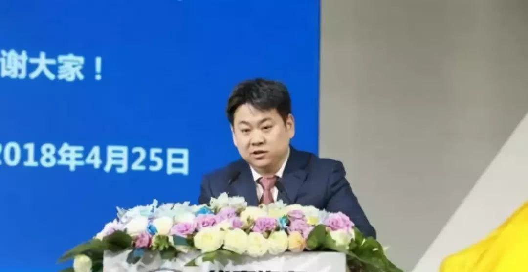 华泰汽车老总_华泰汽车(2)