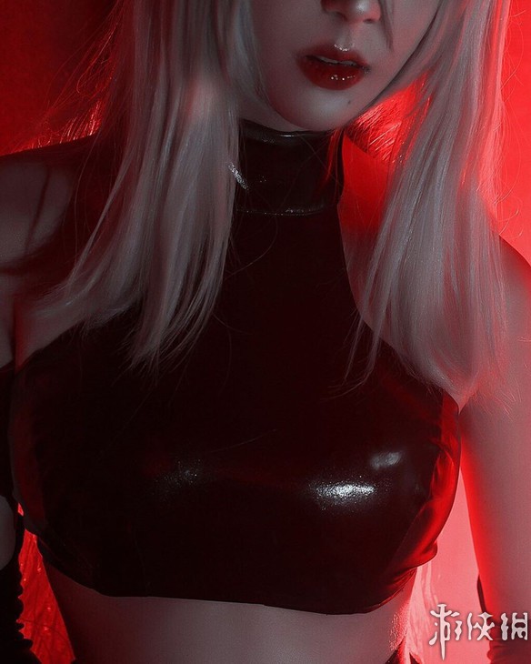 乌克兰小姐姐《尼尔机械纪元》COS照 2B美若天仙