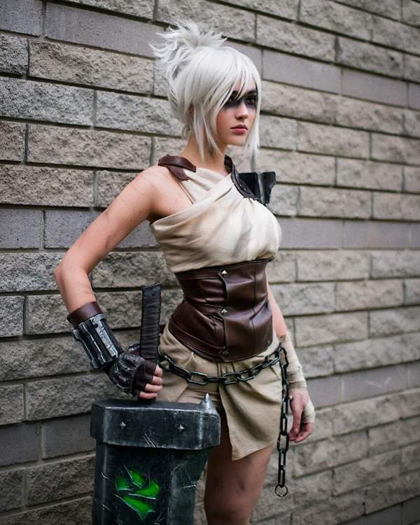 ڿСCosеԪ2B 