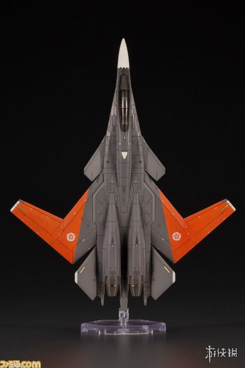 《皇牌空战7:未知空域》最新机体“X-02S”模型赏