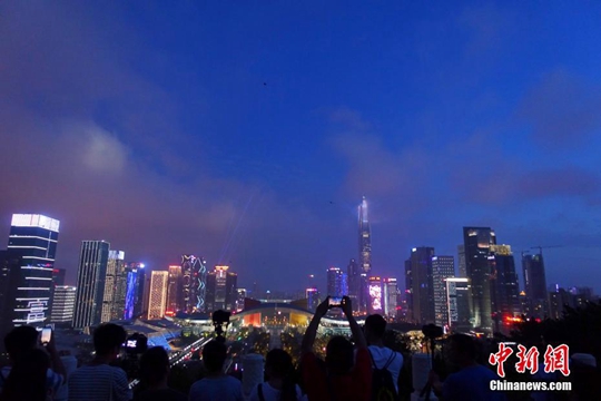 资料图:深圳夜景。中新社记者 杨可佳 摄