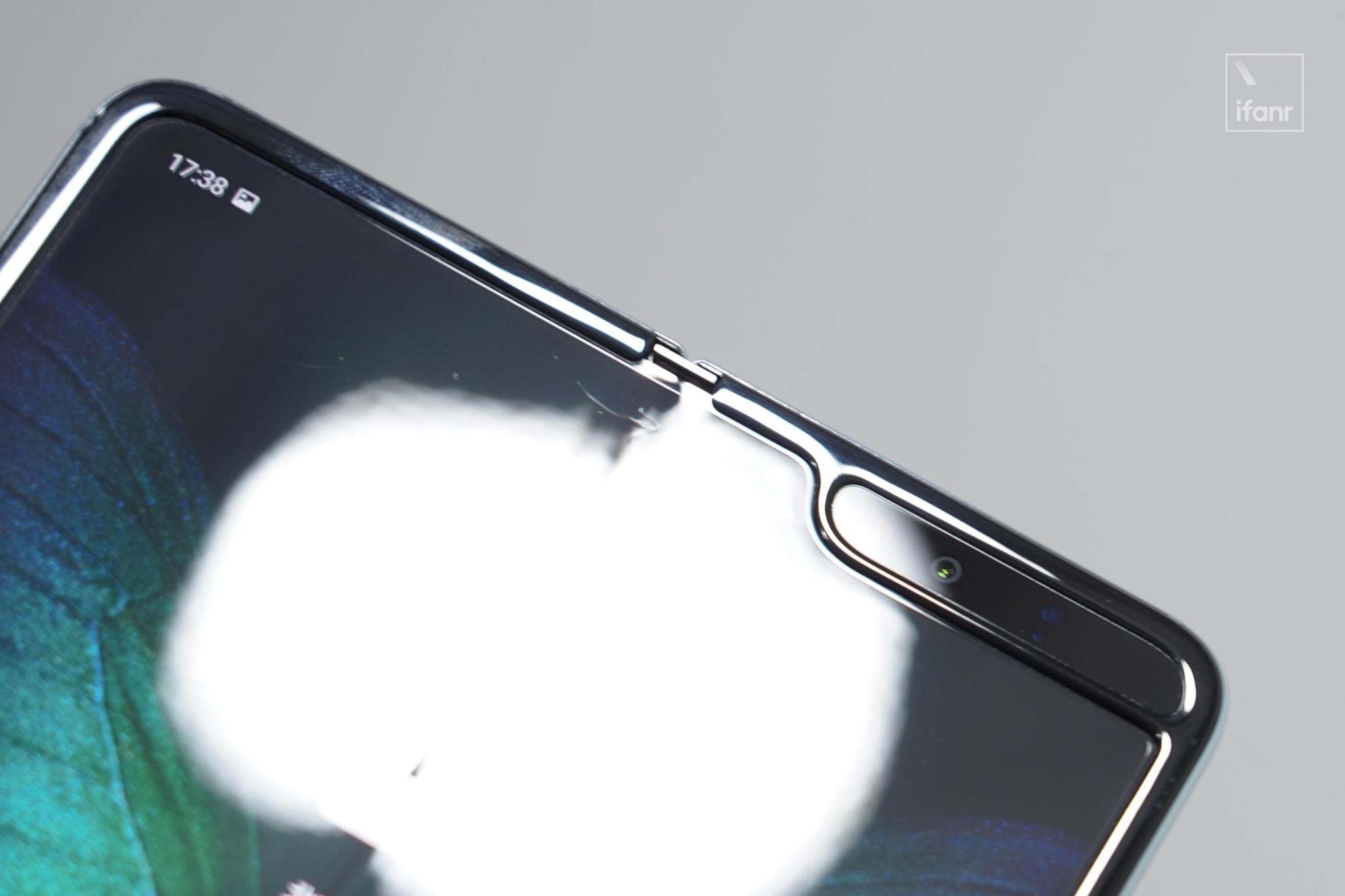 三星fold2tb壁纸,三星fold2壁纸 galaxy fold 的屏幕问题修好了?但三星还没有确定发售