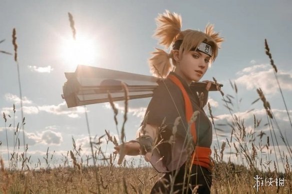 vsŷ CosPlayͼ ˿Ůɳջ