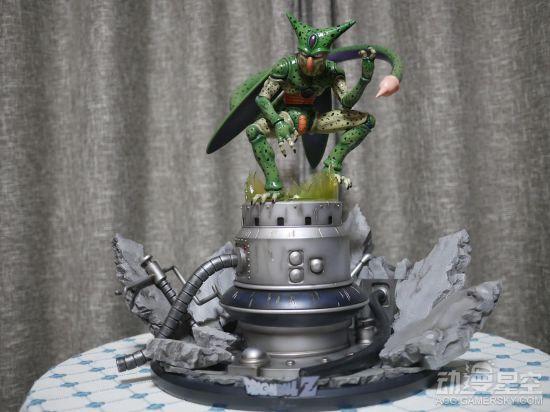 《龙珠》沙鲁实验室雕像 邪恶BOSS逃出超还原