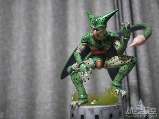 《龙珠》沙鲁实验室雕像 邪恶BOSS逃出超还原
