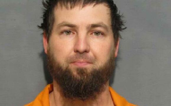 美国恶男性侵多名未成年少女 被判615年监禁(图)