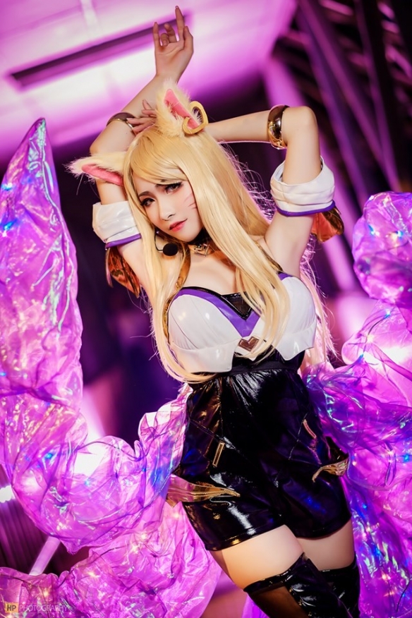ۼ˷ܣ崿ԸеԽŮcoser