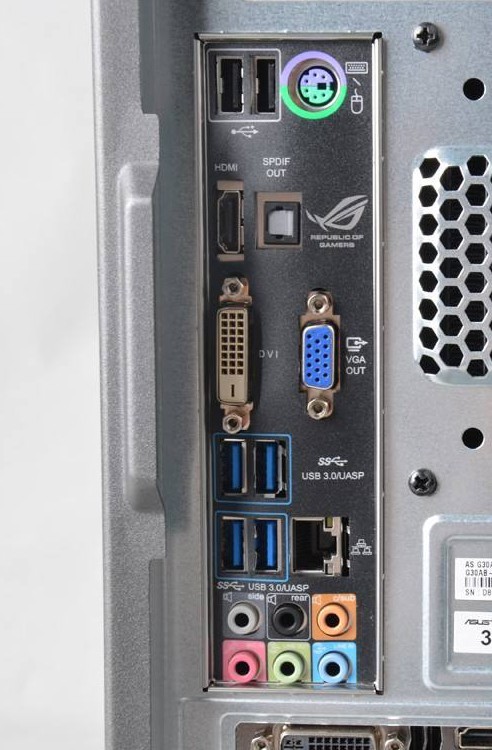 PS/2、DVI、VGA这些针式接口都逐渐被淘汰