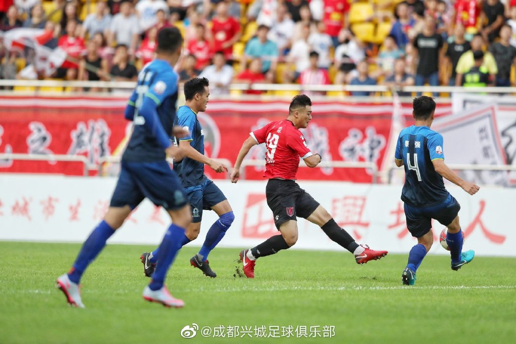 赣超联赛官网_江西省城市足球顶级赛事赛程表+直播+积分榜一站掌握！江西华春企业集团有限公司