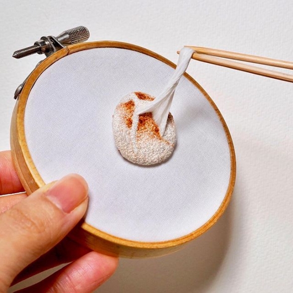 这手艺我看饿了！日本美女艺术家ipnot刺绣作品完美逼真