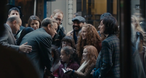 汤姆·汉克斯主演《邻里美好的一天》首支预告曝光