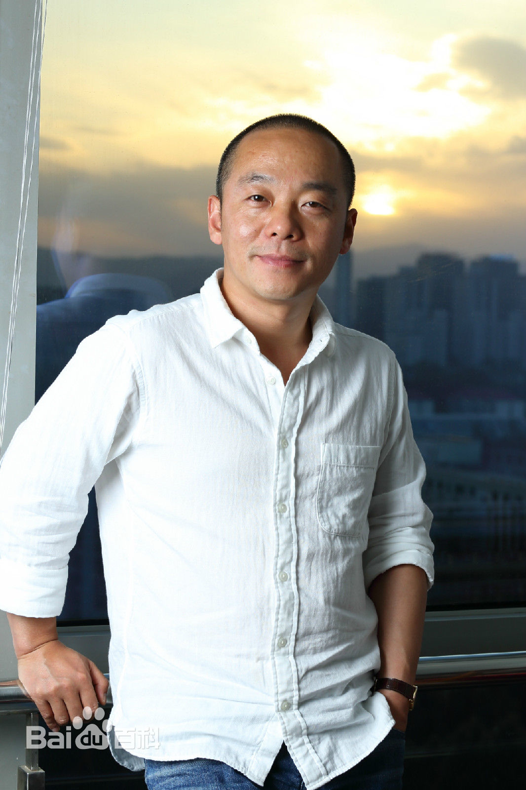 ���缯��CEO����