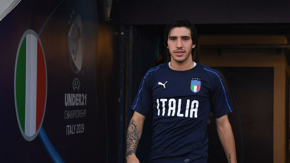 Claudio Villa/GettyImages