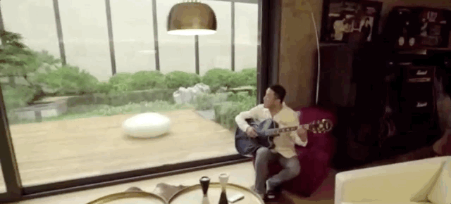 杨坤新家首次曝光：我的家不可复制