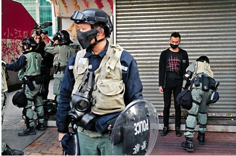 香港警民联手“大作战” 暴徒这次惨败