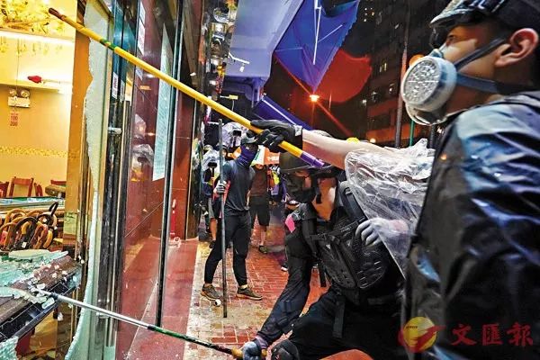 毫无人性！暴徒根据这张“地图” 打砸焚烧店铺