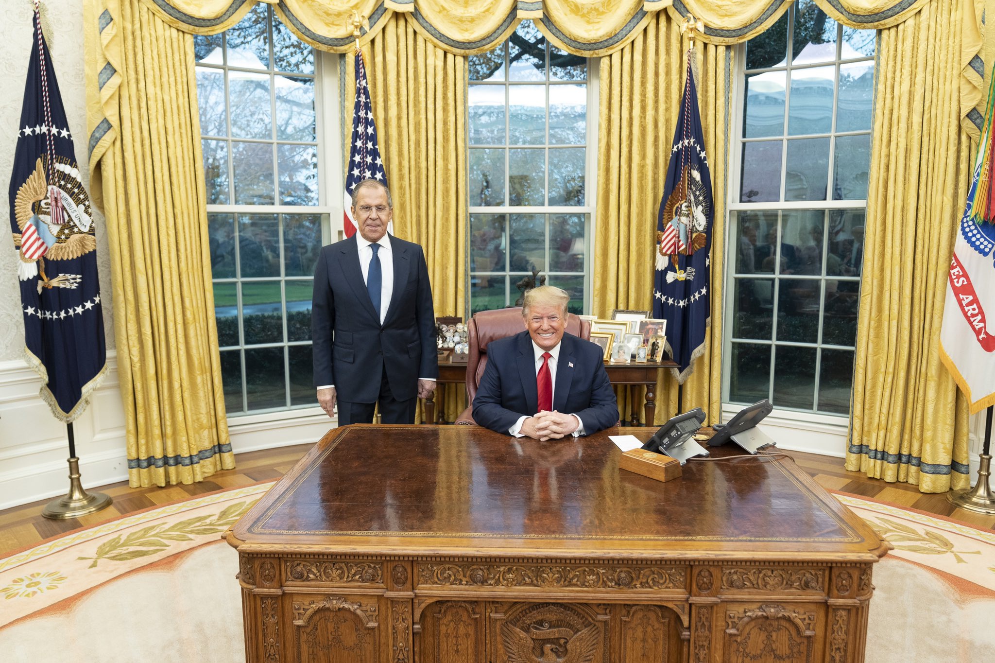 特朗普在白宫与拉夫罗夫会面 图自：特朗普推特