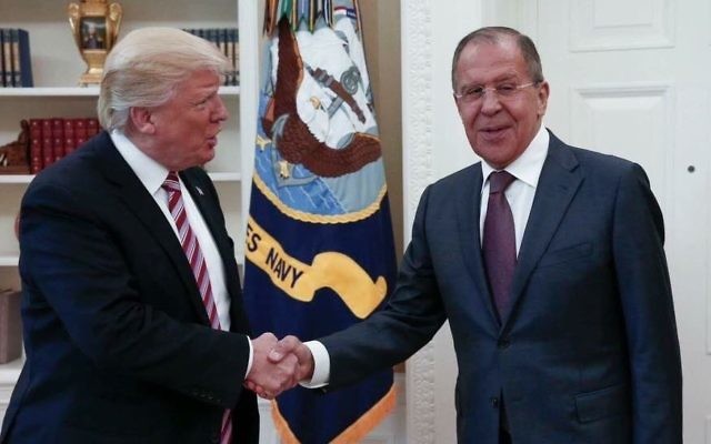 俄外长期待结束乌东冲突：美国可以说服泽连斯