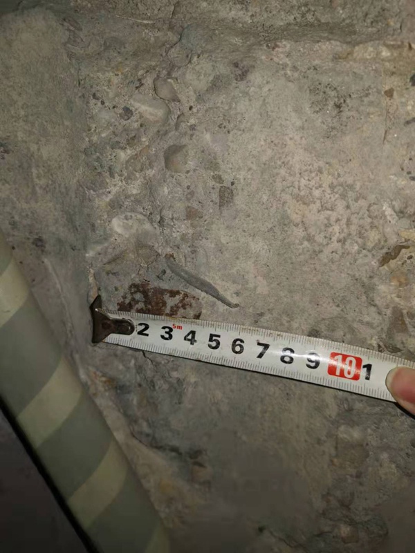 长沙无产权烂尾楼执法难:承重梁被拆 责任人难
