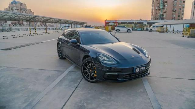 「实测」市售唯一四门猎装车，试驾Panamera4 Sport Turismo