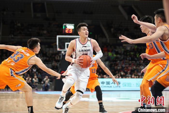 CBA常规赛：辽宁本钢胜上海久事队（最新发布）
