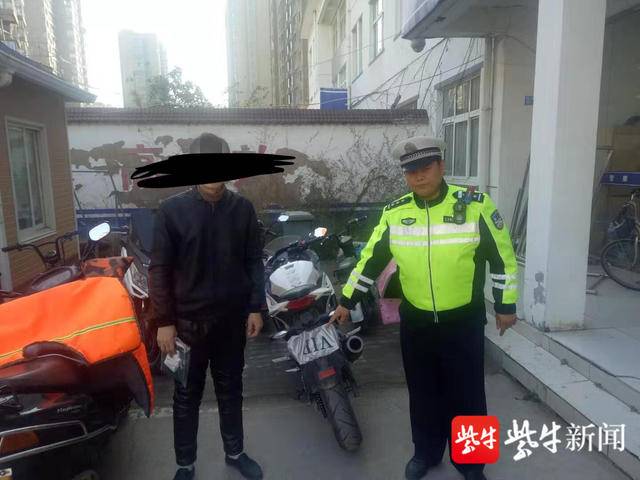 “VIP”待遇 男子驾摩托闯红灯一次性被记18分