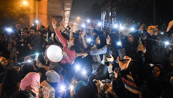  图片来源：twitter