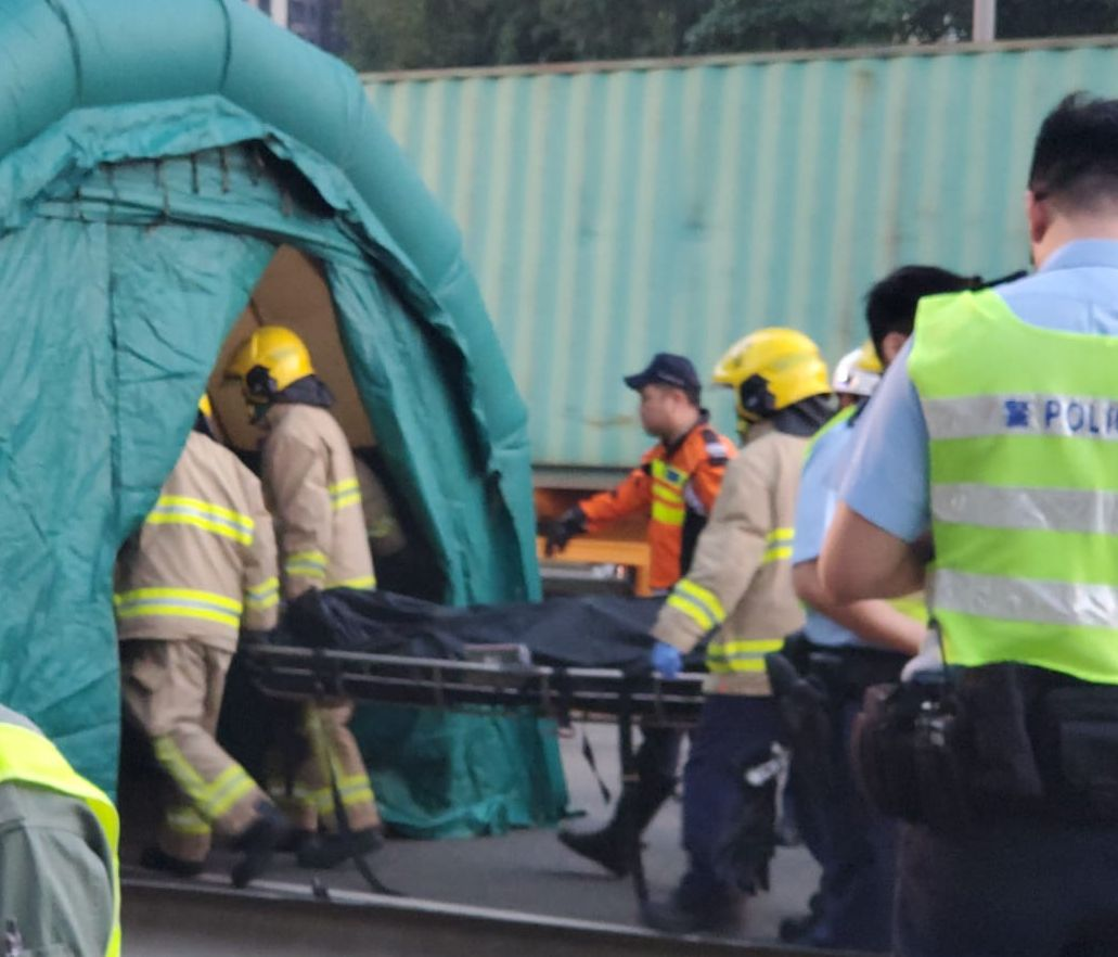  現(xiàn)場設置臨時停尸間